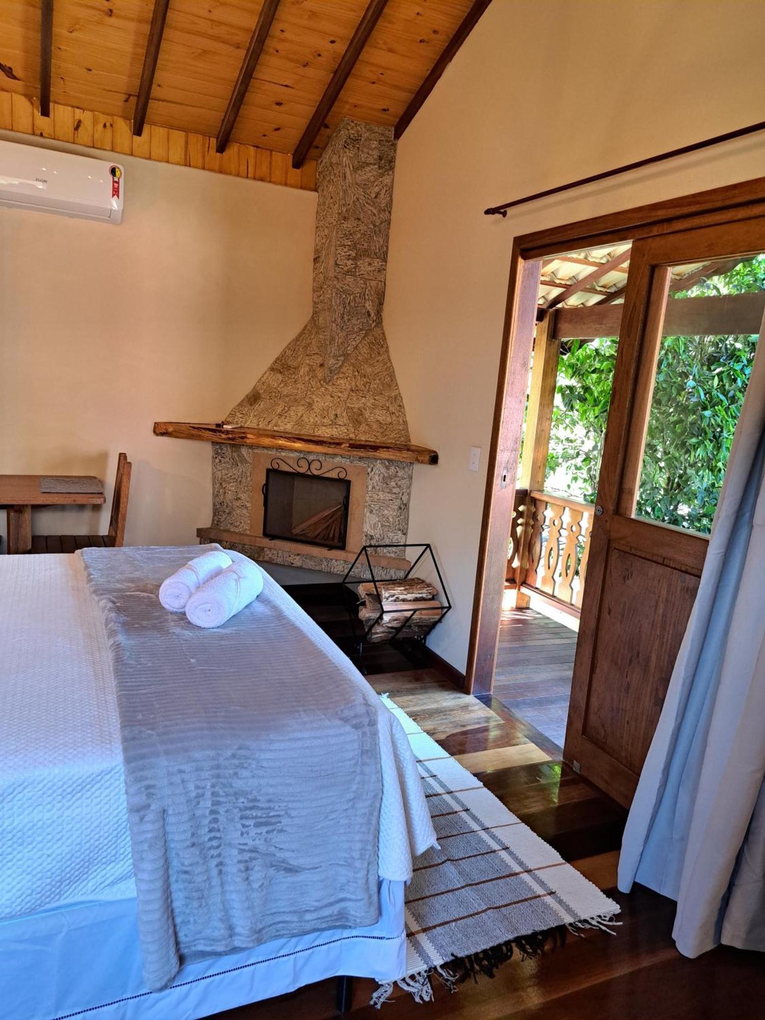 Pousada Vale Da Cachoeira Visconde De Maua Luaran gambar